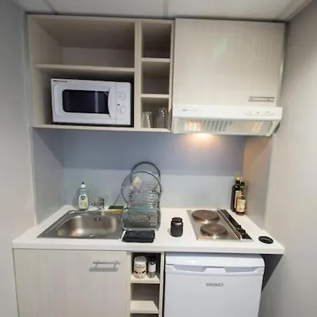 Au Sommet - Clim - Gare * Lourdes