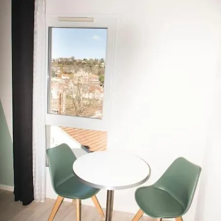 Apartment Au Sommet - Clim - Gare Lourdes